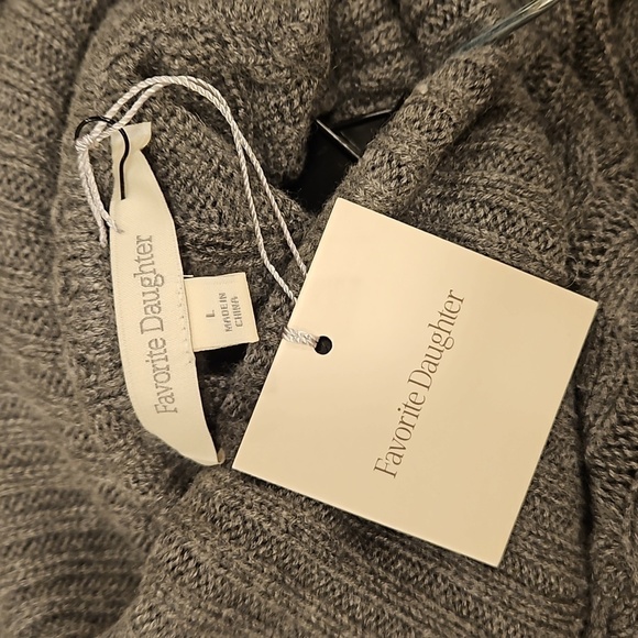 💕FAVORITE DAUGHTER💕 Masha Cable Knit Turtleneck Sweater Storm Cloud Grey L NWT - Picture 15 of 16